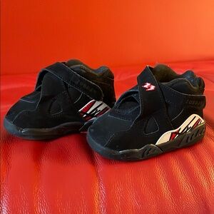Baby Playoff Jordan 8s Sz 5c